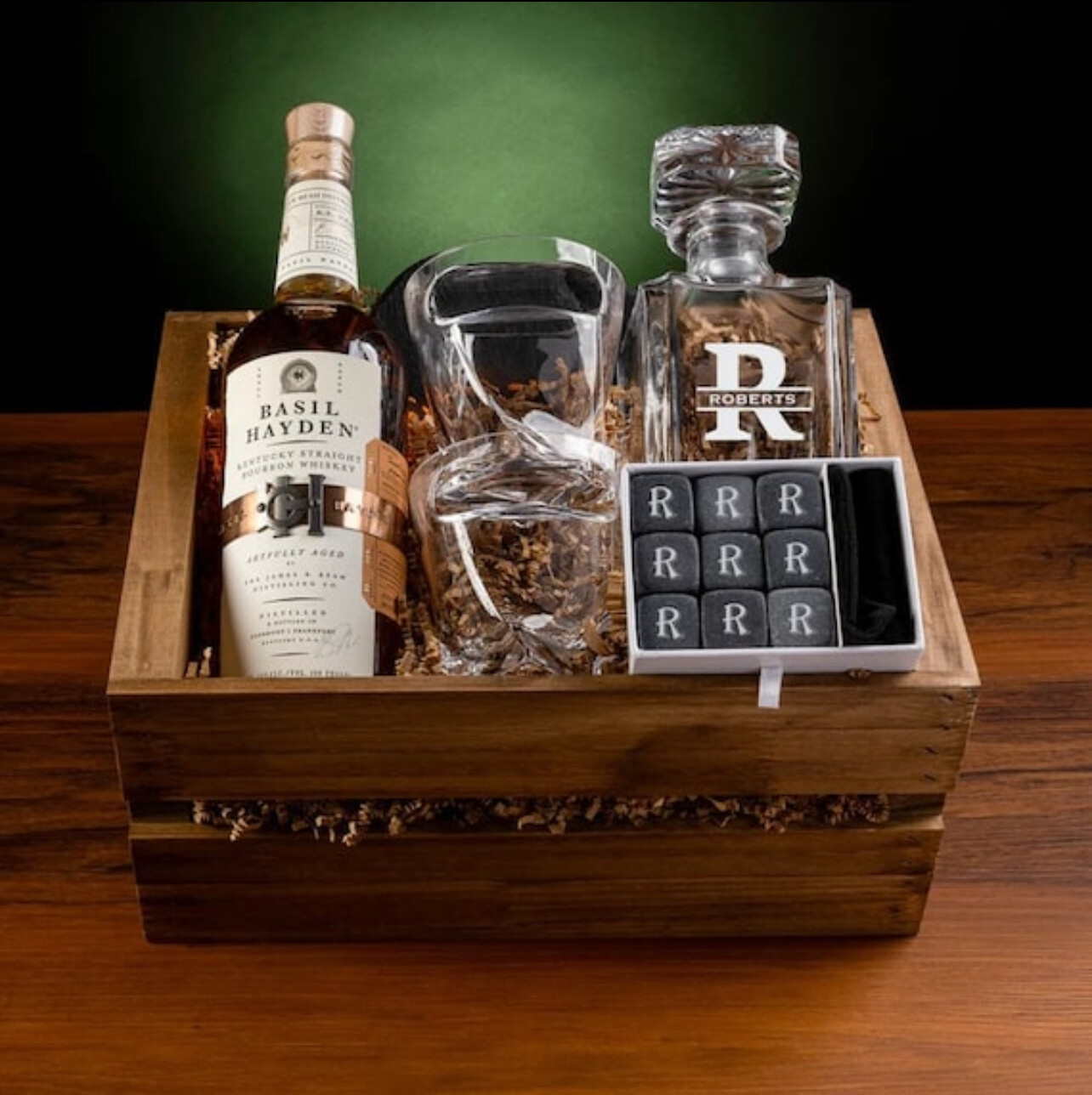 10_Perfect_Whiskey_Lovers_Gifts_for_2025.jpg