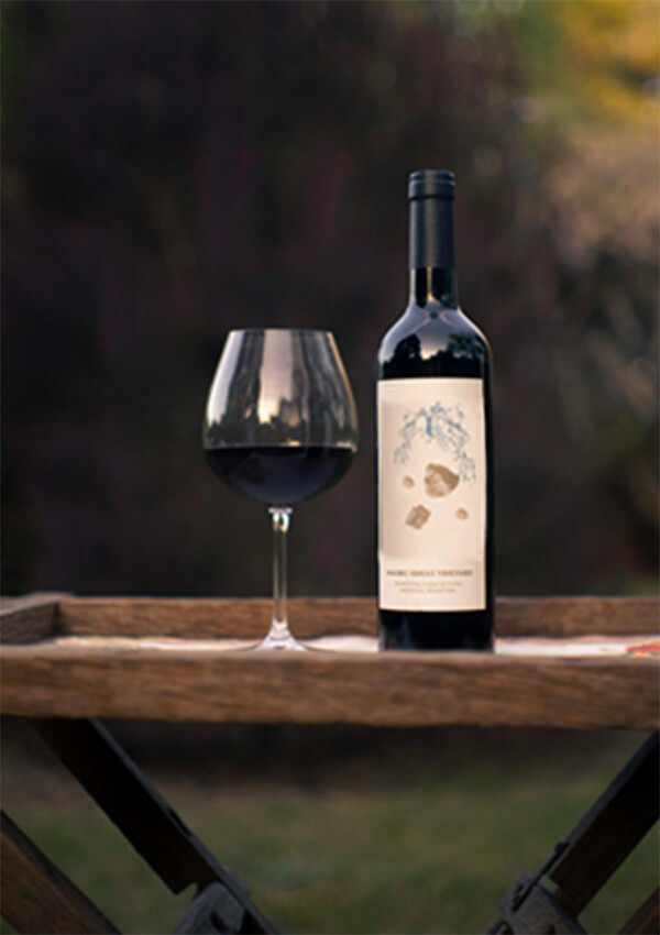 Cabernet on Tray_image